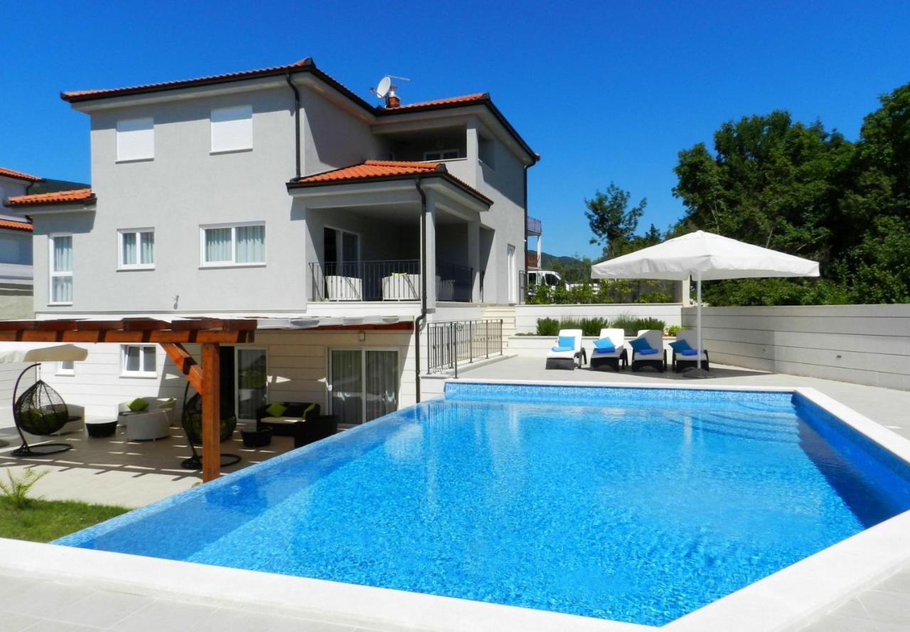 Yourcroatiaholiday - Villa With 6 Rooms Дрене Экстерьер фото